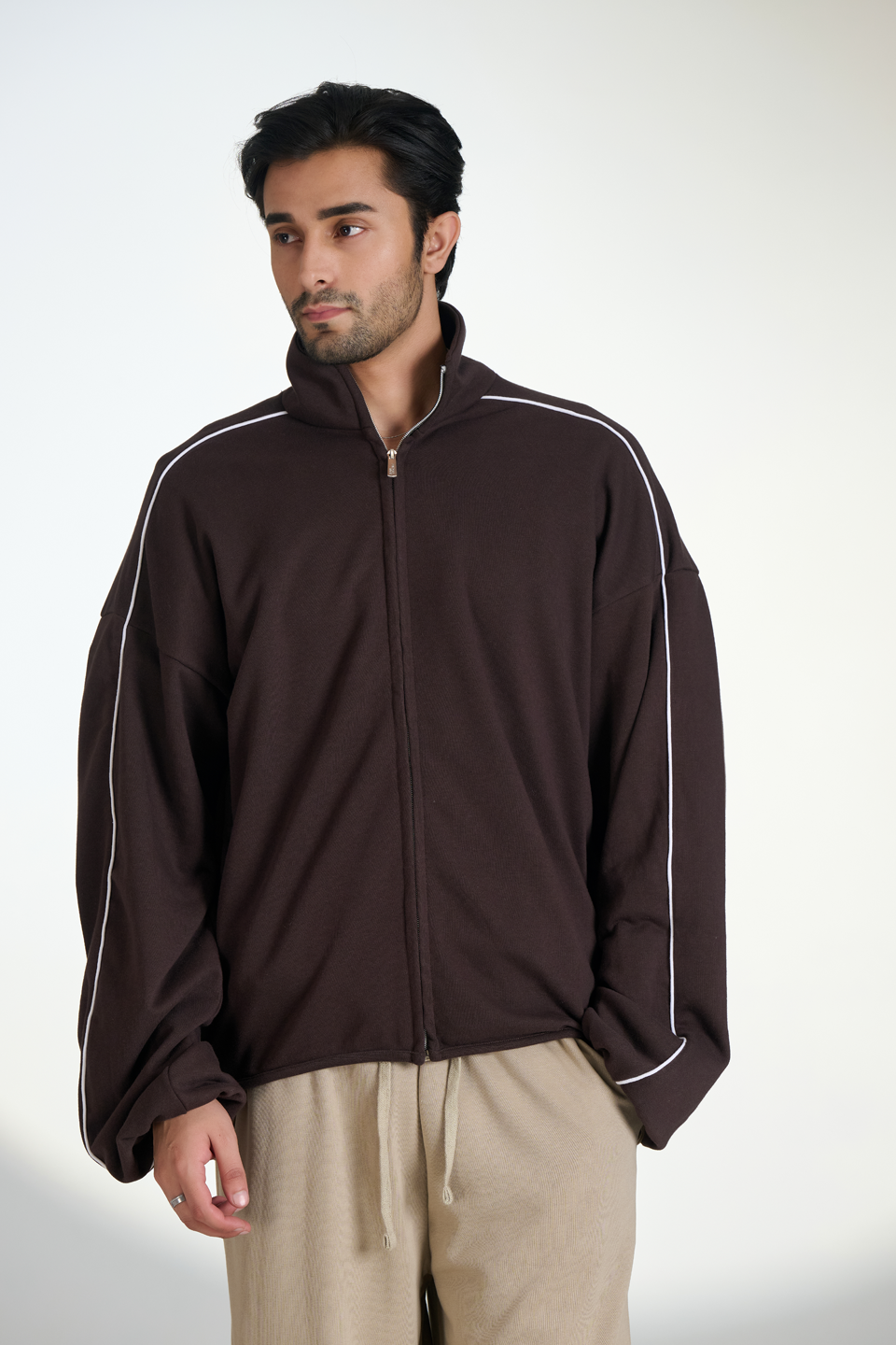 Interlock Exaggerated Sleeves Zipper Jacket (Brown)