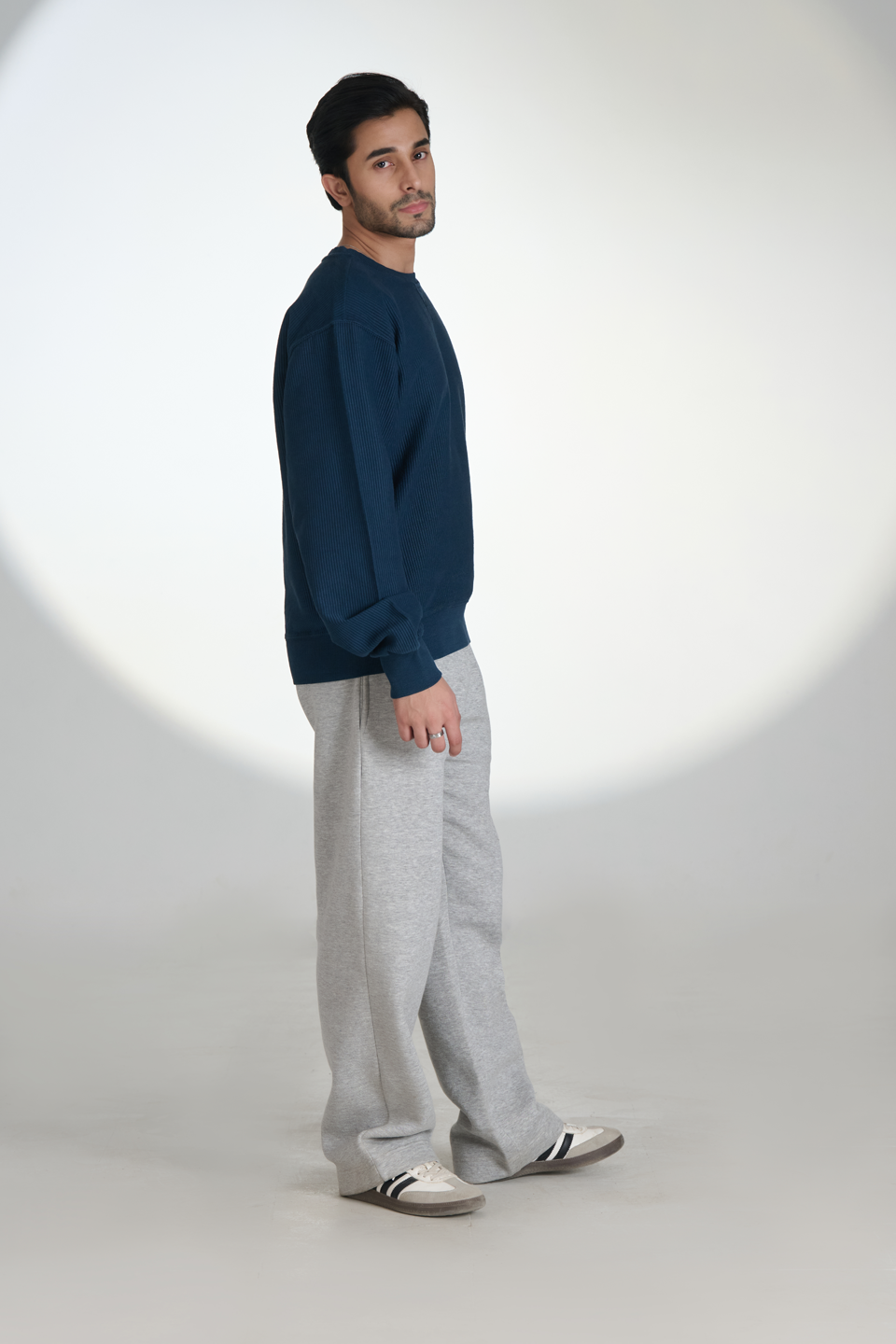 Corduroy Crew Neck Sweatshirt (Navy Blue)